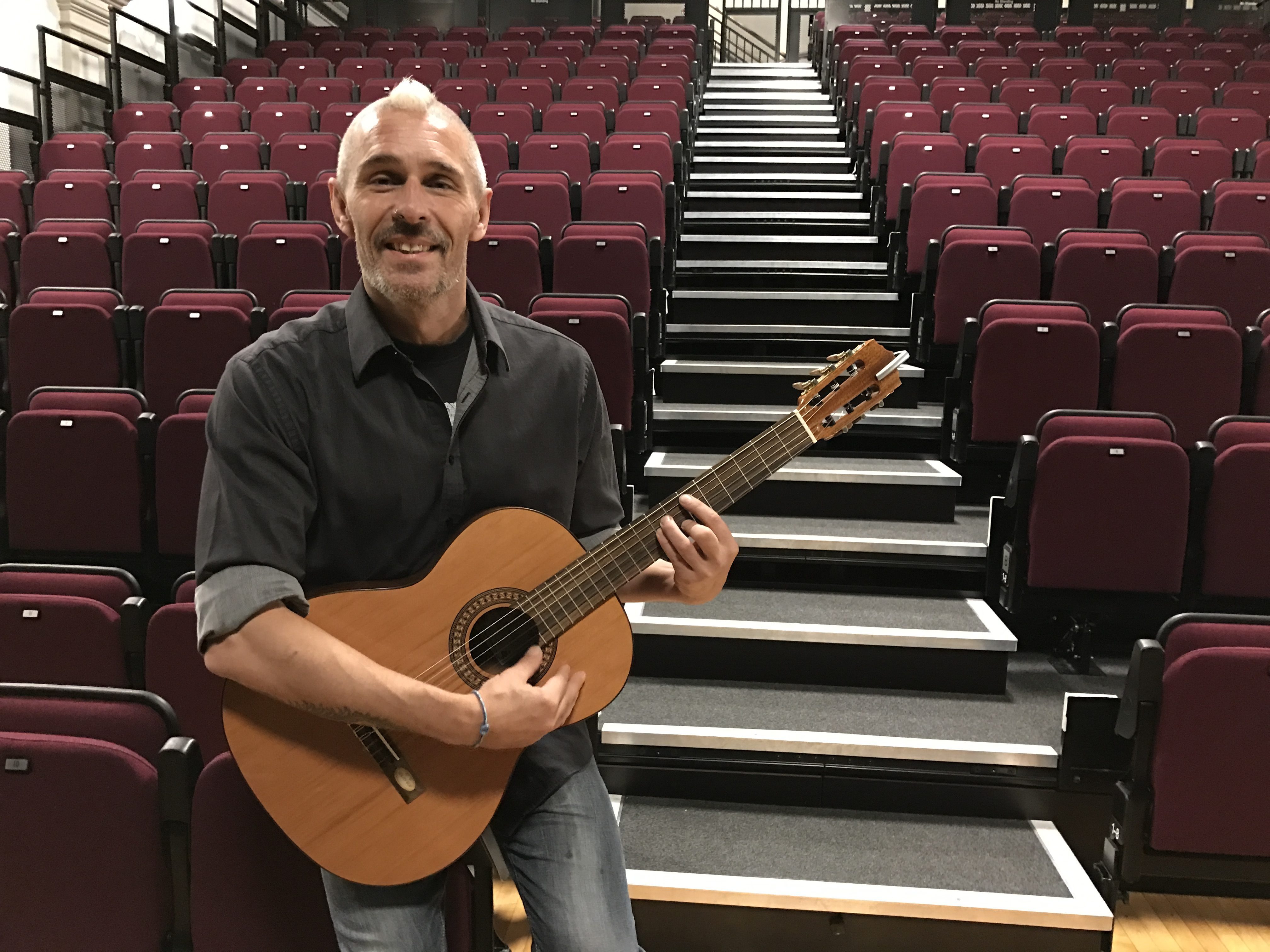 Guitar Lessons with Terry Moses - The Met - Weekly, all styles and ...